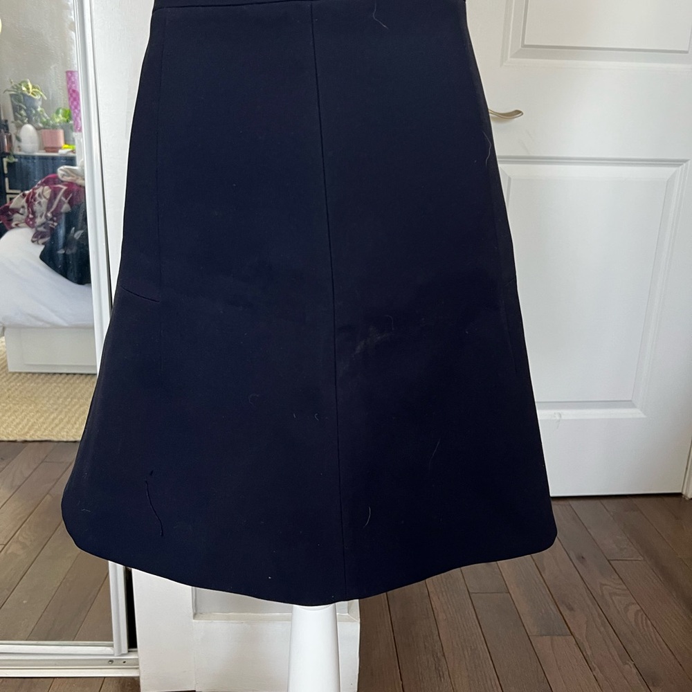 Elegant Navy Blue J.Crew Women's Skirt